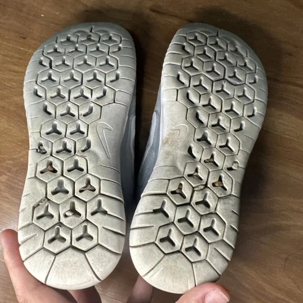 Nike Free RN 2018 Running Shoes Wolf Gray, Size 5 (942837-003)